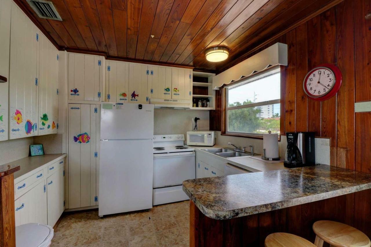 Estero Island Apartment With Boat Dock Fort Myers Beach Exterior photo